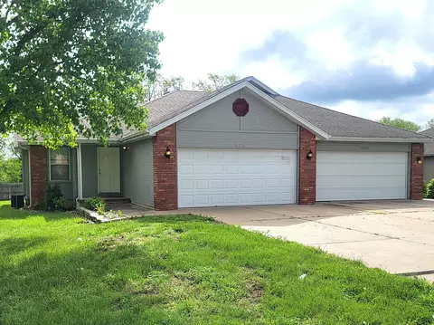 401 528 S Robert St, Nixa, MO 65714 photo 10
