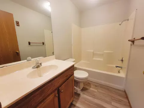 401 528 S Robert St, Nixa, MO 65714 photo 59