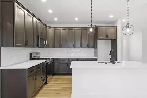 1394 N Collins Dr, Republic, MO 65738 photo 7