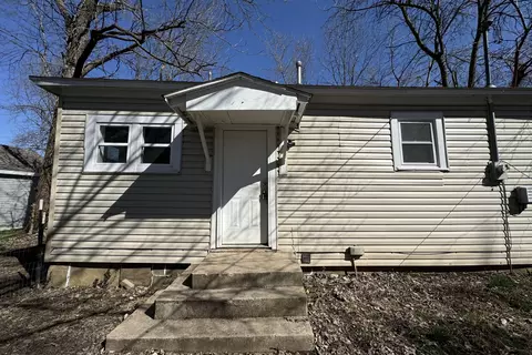 Exterior - 1235 N Prospect Ave, Springfield, MO 65802 photo 2 of 2