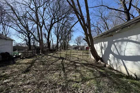 Exterior - 1235 N Prospect Ave, Springfield, MO 65802 photo 1 of 2