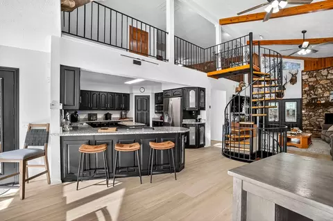 Kitchen - 3378 Warner Rd, Crane, MO 65633 photo 5 of 8