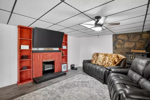 Living - 3378 Warner Rd, Crane, MO 65633 photo 5 of 6