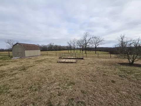 56 Hc 69, Oldfield, MO 65720 photo 70