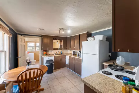 724 N Marion Ave, Springfield, MO 65802 photo 5