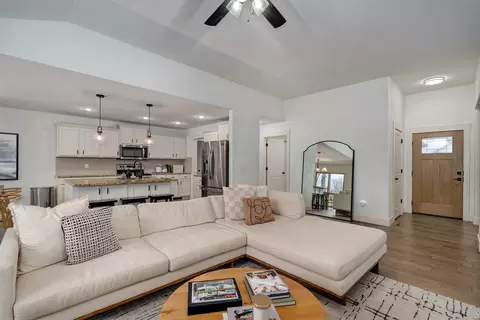 754 E Melton Rd, Ozark, MO 65721 photo 11