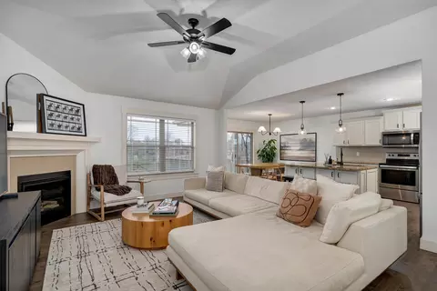 754 E Melton Rd, Ozark, MO 65721 photo 8