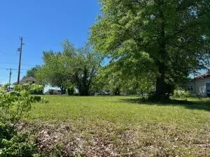 2916 E 9th St, Joplin, MO 64801 photo 4