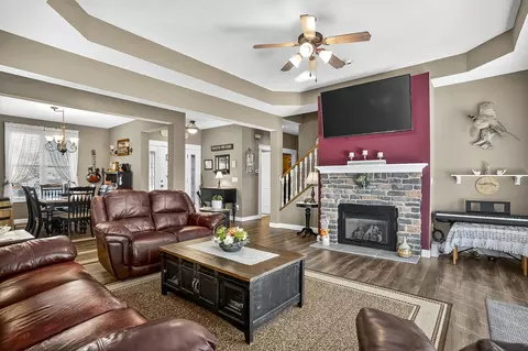 810 E Montarosa Dr, Nixa, MO 65714 photo 7