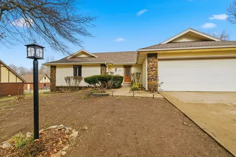 2541 W Allen Dr, Springfield, MO 65810 photo 4