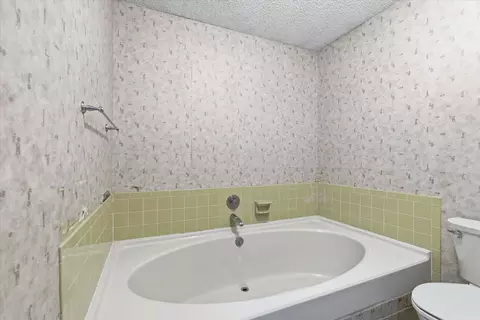 2541 W Allen Dr, Springfield, MO 65810 photo 21