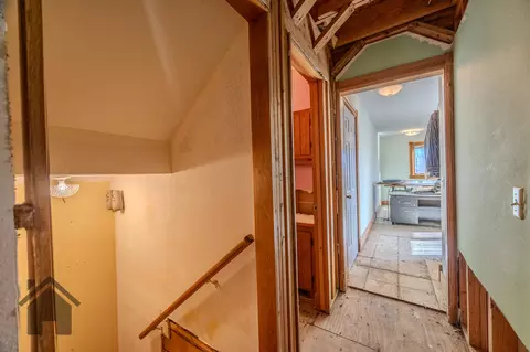 Entry Way - 5378 E County Rd #14-339, Ava, MO 65608 photo 6 of 10