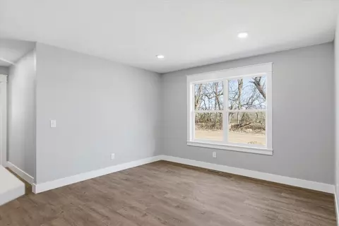 Living - 1382 N Collins Dr, Republic, MO 65738 photo 3 of 3