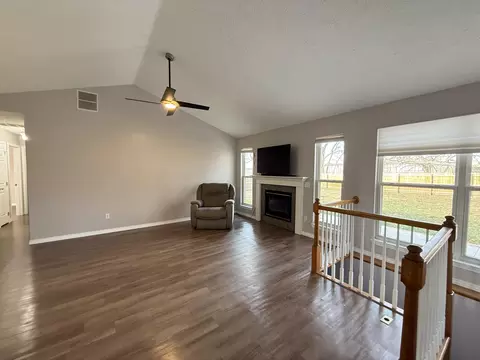 3715 E Alameda St, Springfield, MO 65809 photo 6