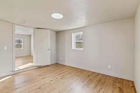 1635 N Colgate Ave, Springfield, MO 65802 photo 11