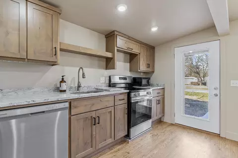 1635 N Colgate Ave, Springfield, MO 65802 photo 15