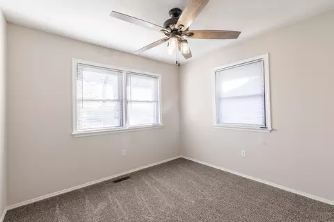 607 S Grandview Ave, Springfield, MO 65802 photo 22