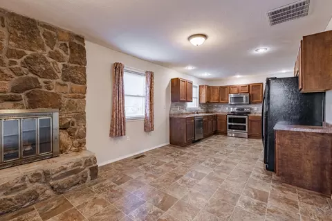 607 S Grandview Ave, Springfield, MO 65802 photo 7