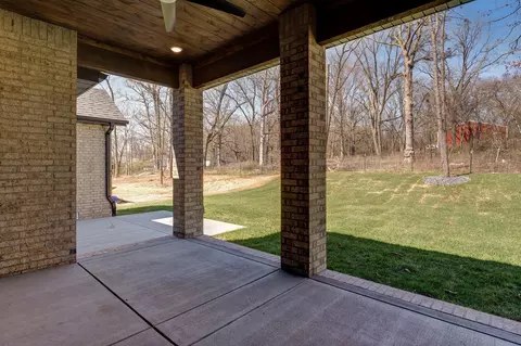 5435 E Wild Horse Dr, Springfield, MO 65802 photo 35