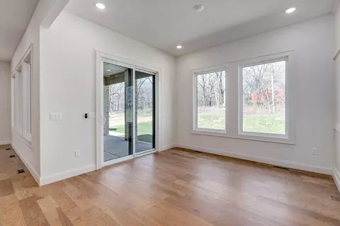 5435 E Wild Horse Dr, Springfield, MO 65802 photo 29