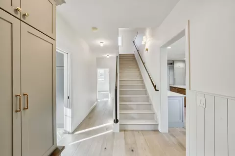 Entry Way - 5736 S Foxboro Trl, Springfield, MO 65804 photo 7 of 12