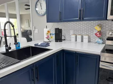 Kitchen - 610 Abby Ln #15, Branson, MO 65616 photo 4 of 7