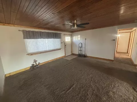 Living - 8612 Sapper St, Winona, MO 65588 photo 2 of 2