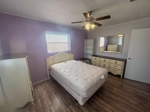 Bedroom - 8612 Sapper St, Winona, MO 65588 photo 6 of 9