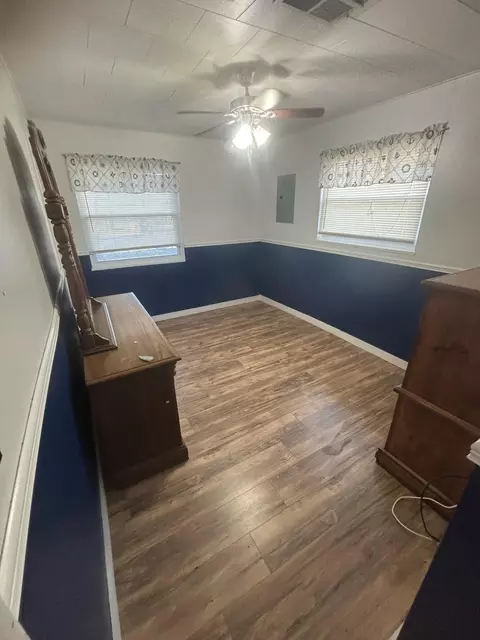 Bedroom - 8612 Sapper St, Winona, MO 65588 photo 8 of 9