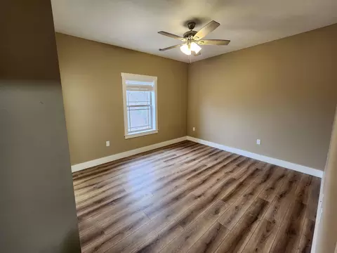 Bedroom - 158 Grand Pointe Dr, Branson, MO 65616 photo 3 of 5