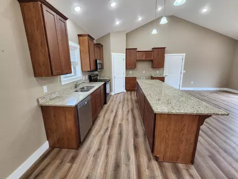 Kitchen - 158 Grand Pointe Dr, Branson, MO 65616 photo 2 of 2