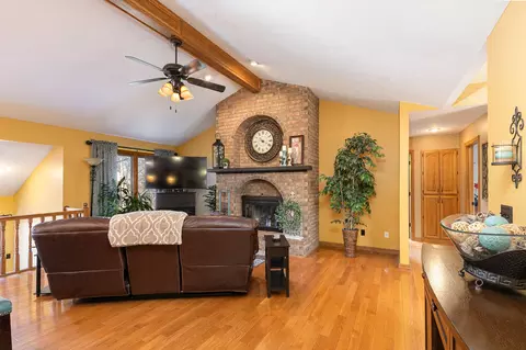 3901 E Kingsbury St, Springfield, MO 65809 photo 8