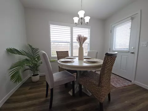 Dining - 263 E Garnet Dr, Republic, MO 65738 photo 1 of 2
