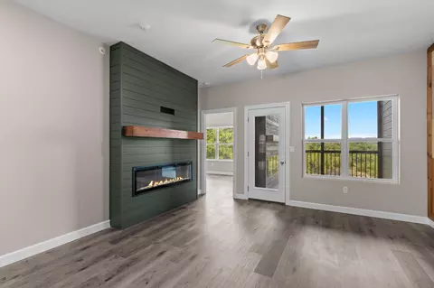 Living - 3010 N Vineyards Ter #3, Branson, MO 65616 photo 6 of 6