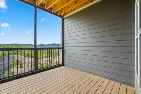 Exterior - 3010 N Vineyards Ter #3, Branson, MO 65616 photo 4 of 10