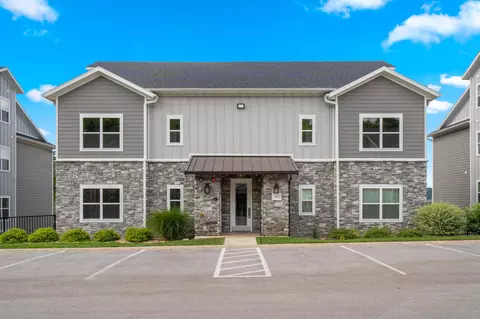 Exterior - 3010 N Vineyards Ter #3, Branson, MO 65616 photo 10 of 10