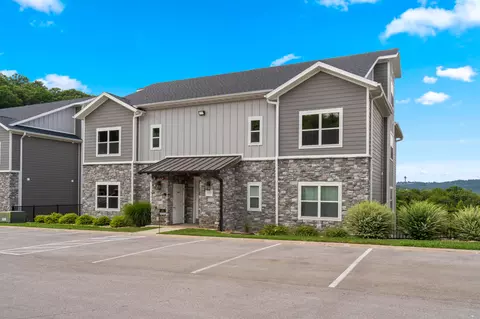 Exterior - 3010 N Vineyards Ter #3, Branson, MO 65616 photo 9 of 10