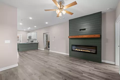 Living - 3010 N Vineyards Ter #3, Branson, MO 65616 photo 5 of 6