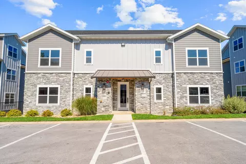 Exterior - 3010 N Vineyards Ter #3, Branson, MO 65616 photo 5 of 10