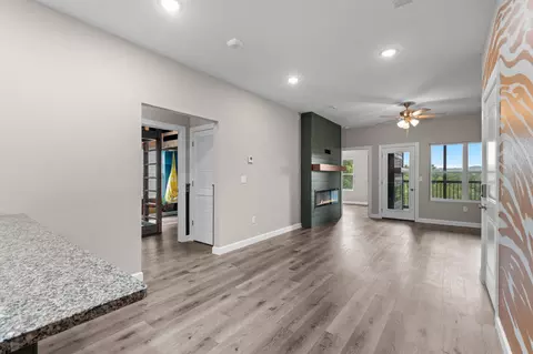 Living - 3010 N Vineyards Ter #3, Branson, MO 65616 photo 3 of 6