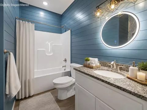Bath - 3010 N Vineyards Ter #3, Branson, MO 65616 photo 5 of 8