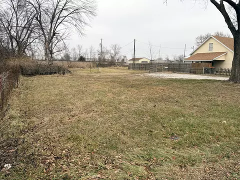 2681 E Atlantic St, Springfield, MO 65803