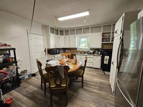 309 E Carnes St, Wheaton, MO 64874 photo 4
