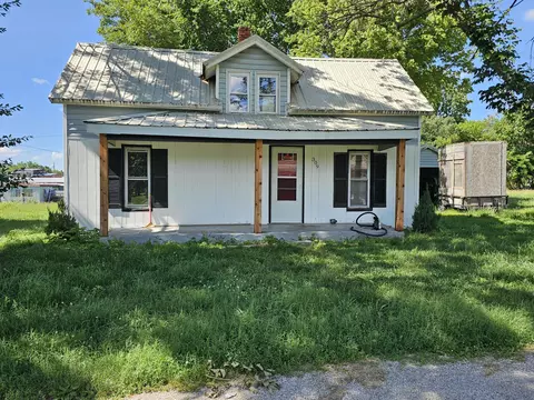 309 E Carnes St, Wheaton, MO 64874