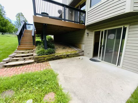 540 S Hickory Dr, Springfield, MO 65809 photo 39