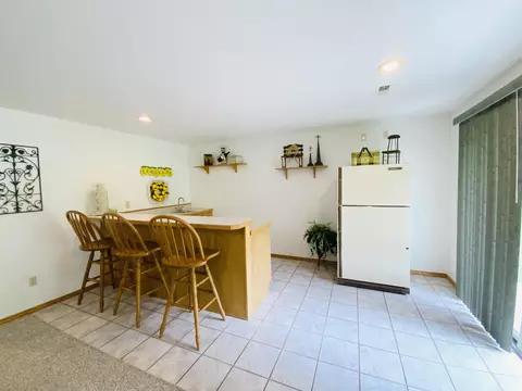 540 S Hickory Dr, Springfield, MO 65809 photo 28