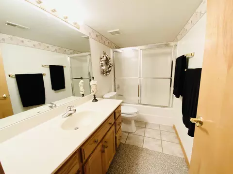 540 S Hickory Dr, Springfield, MO 65809 photo 33