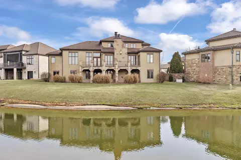 Exterior - 3811 E San Poppi Ct, Ozark, MO 65721 photo 8 of 13