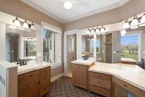 Bath - 3811 E San Poppi Ct, Ozark, MO 65721 photo 1 of 12