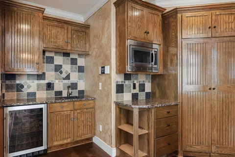 Kitchen - 3811 E San Poppi Ct, Ozark, MO 65721 photo 2 of 5